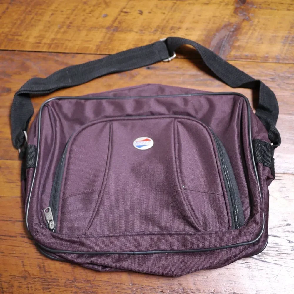 AMERICAN TOURISTER Advanta Burgundy Nylon Shoulder Strap Carry-On Duffle Bag 15